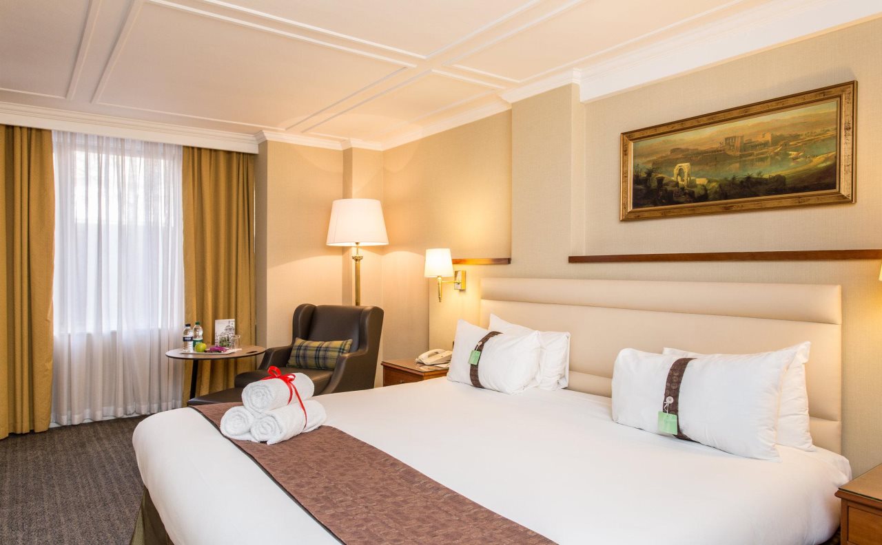 1 Hotel Mayfair - 3