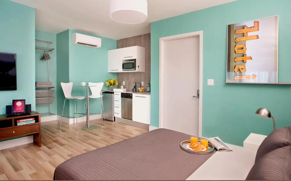 1818 Meridian House Apartments and Suites by Eskape Collection - 4