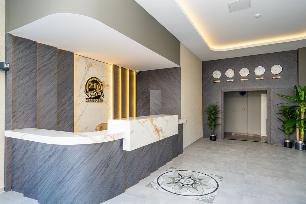 216 Ruby Suite - 2