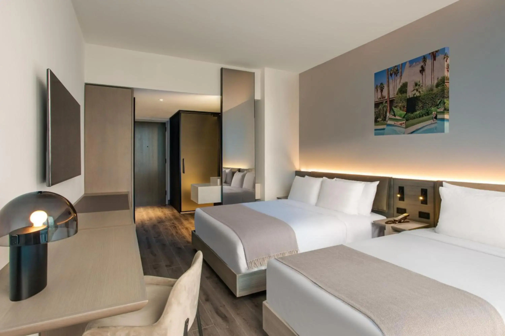 AC Hotel Downtown Los Angeles, a Marriott Hotel - 2