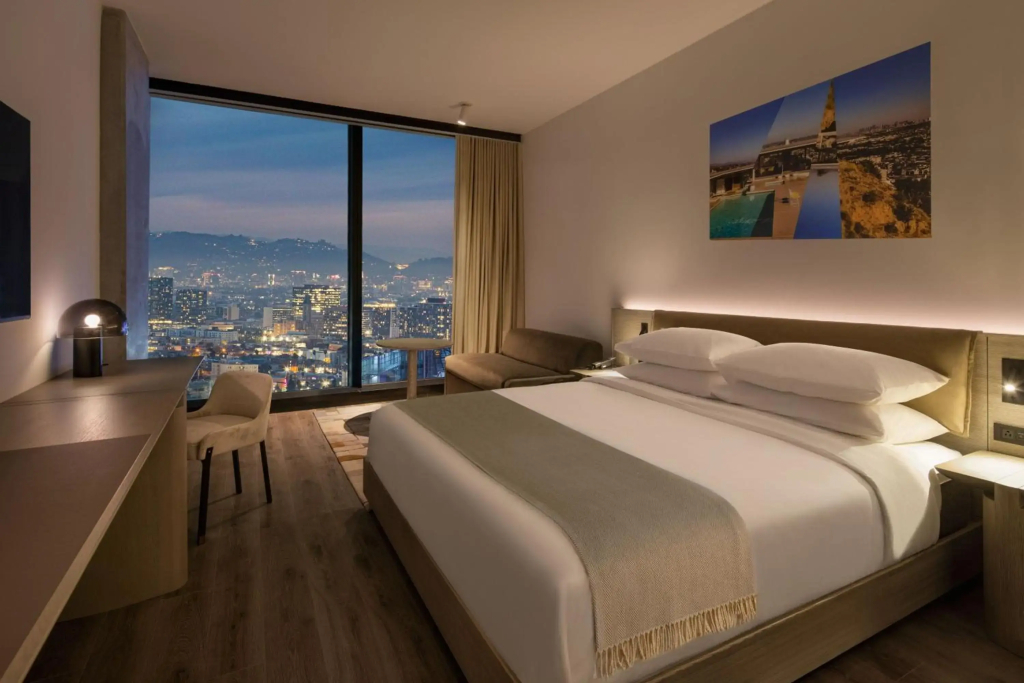 AC Hotel Downtown Los Angeles, a Marriott Hotel - 5