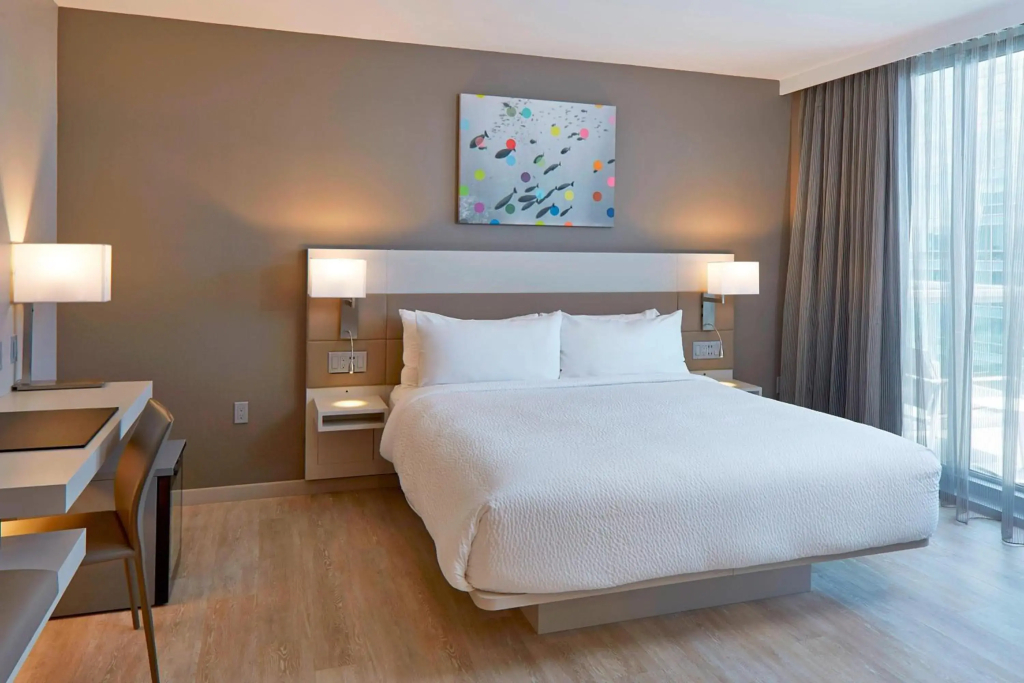 AC Hotel by Marriott Miami Beach - 5
