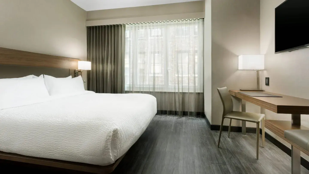 AC Hotel by Marriott New York Times Square - 3