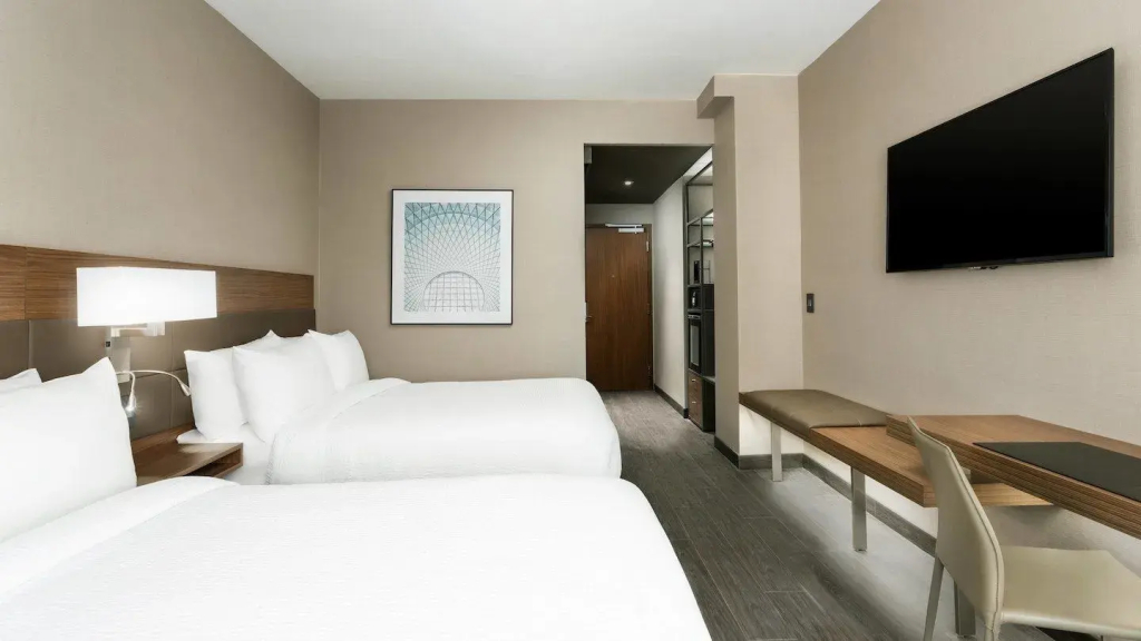 AC Hotel by Marriott New York Times Square - 4