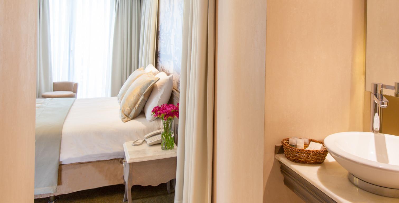 AHC Ayasofya Hotel - 4