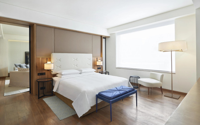 ANDAZ DELHI, BY HYATT - 5