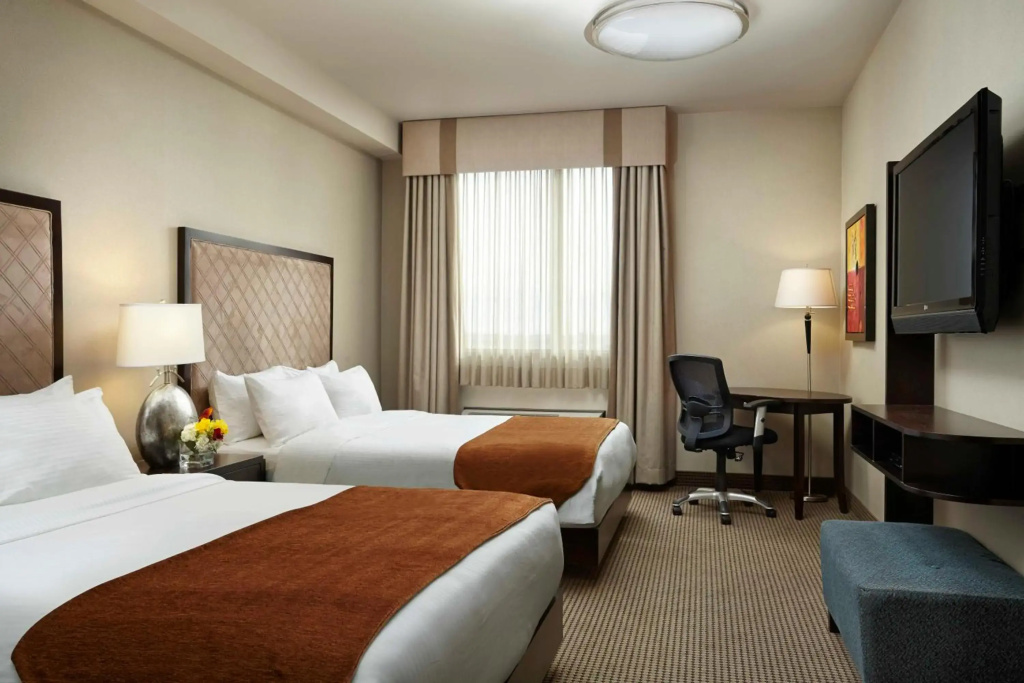 Acclaim Hotel By CLIQUE - 4