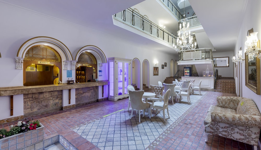 Adalya Port Hotel - 3