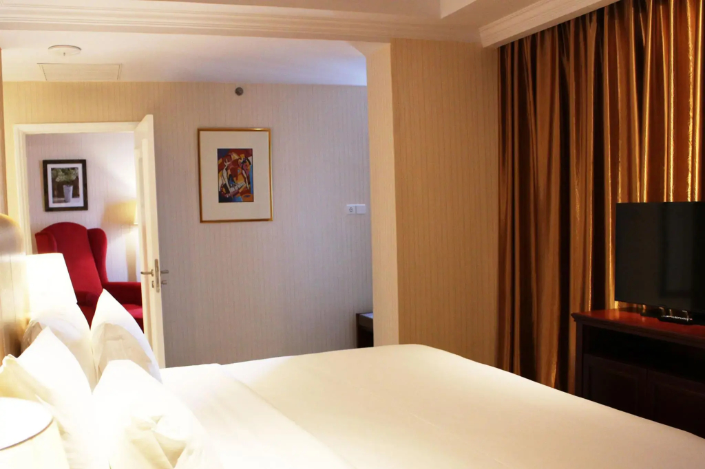 Adimulia Hotel Medan - 5