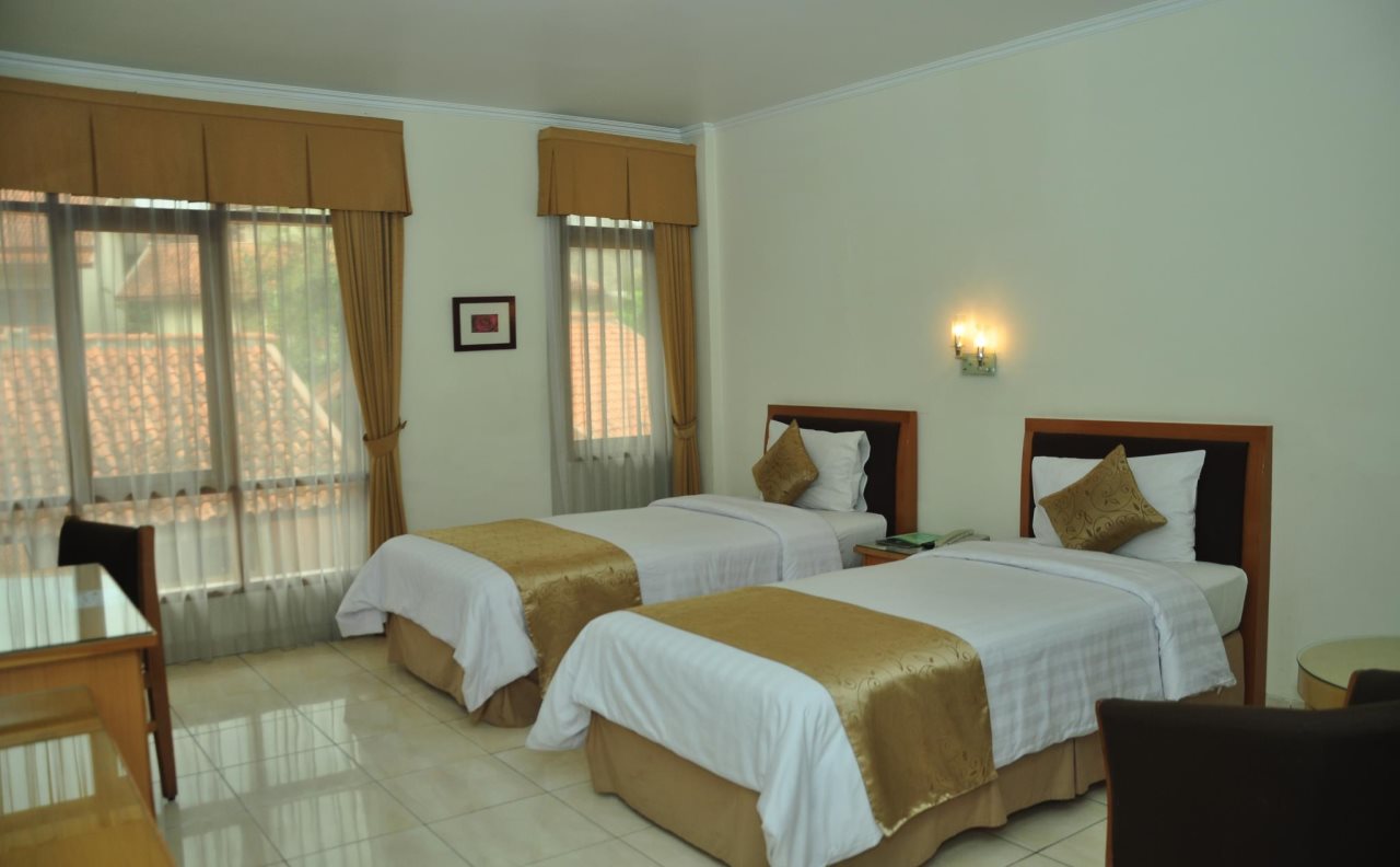 Ahadiat Hotel & Bungalow - 4