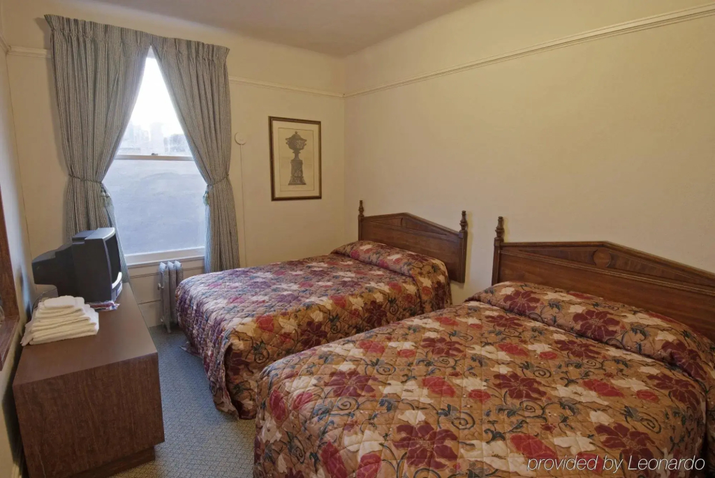 Aida Plaza Hotel - 5