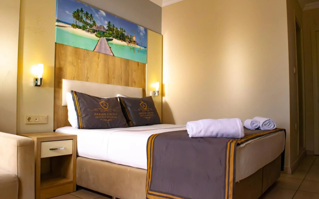 Akkan Beach Hotel - 4