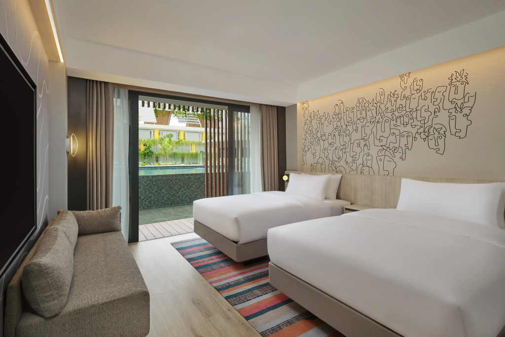 Aloft Bali Kuta at Beachwalk - 2