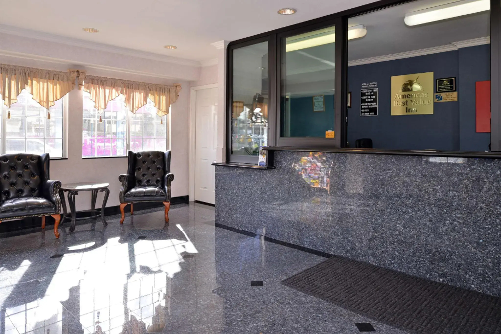 Americas Best Value Inn Hollywood Los Angeles - 2