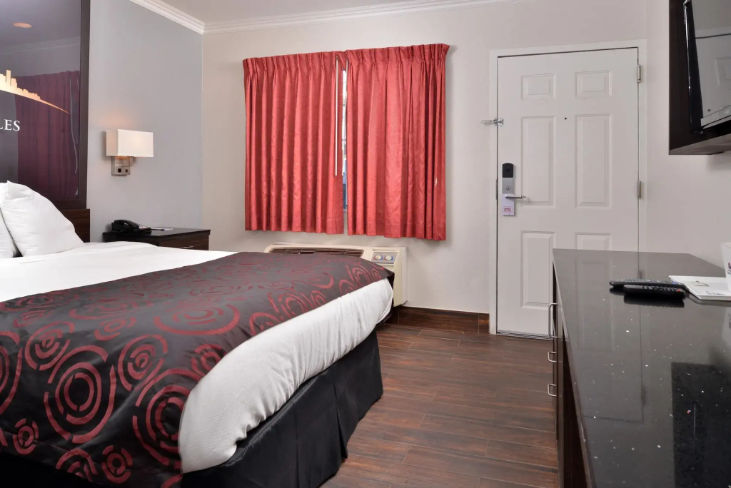 Americas Best Value Inn Hollywood Los Angeles - 4