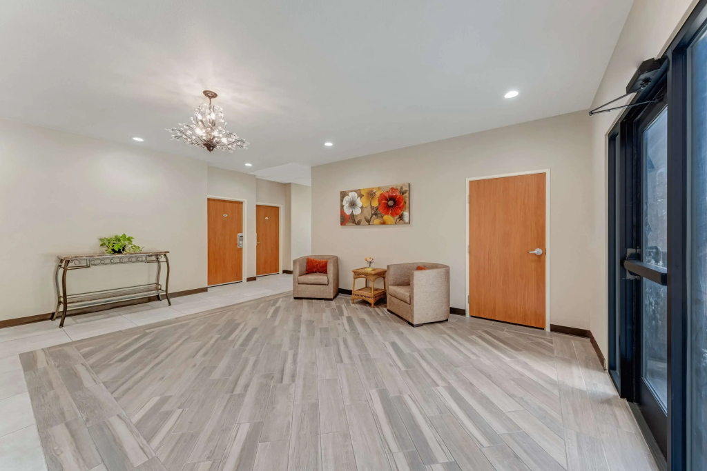 Americas Best Value Inn San Antonio Downtown Riverwalk - 4