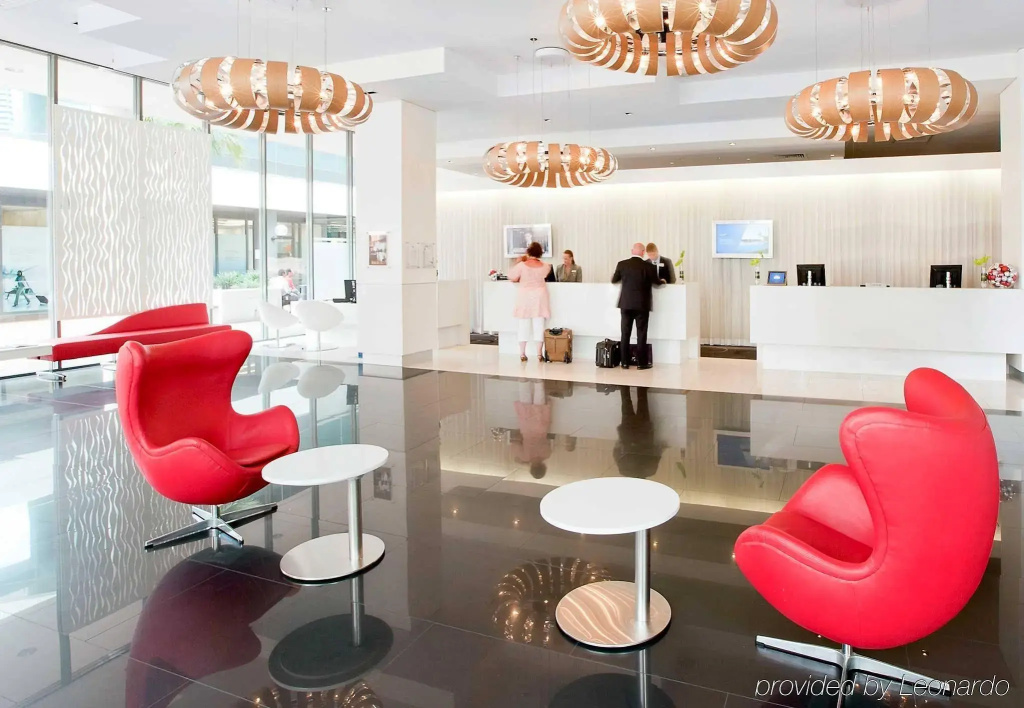 Amora Hotel Brisbane - 2