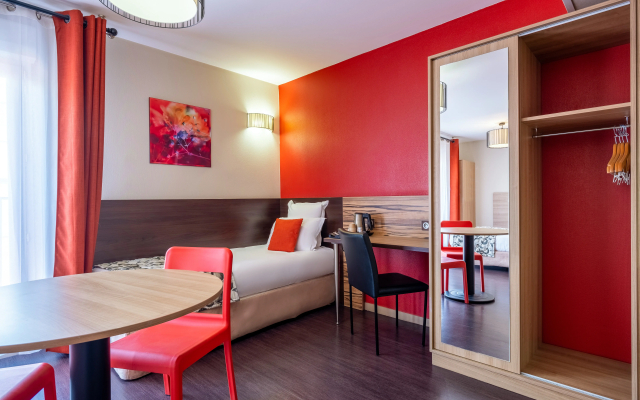 Aparthotel Adagio Lyon Patio Confluence - 5