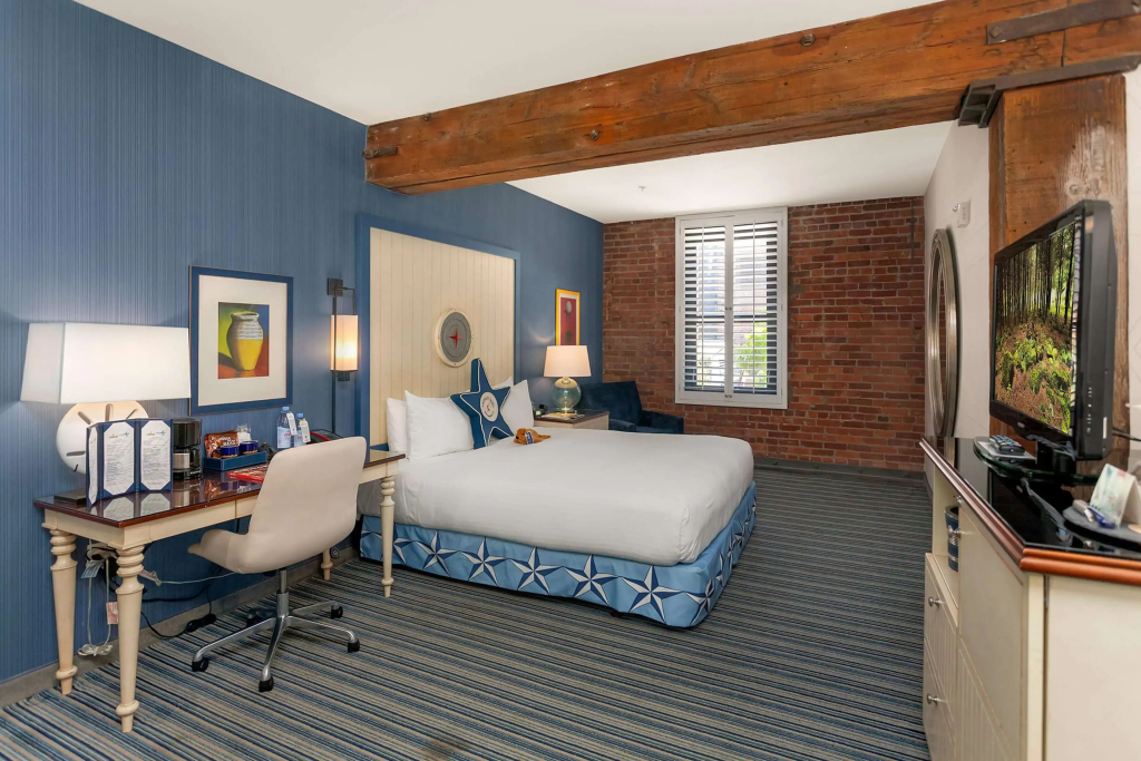 Argonaut Hotel - 3