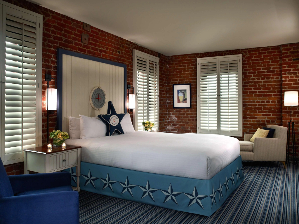 Argonaut Hotel - 4