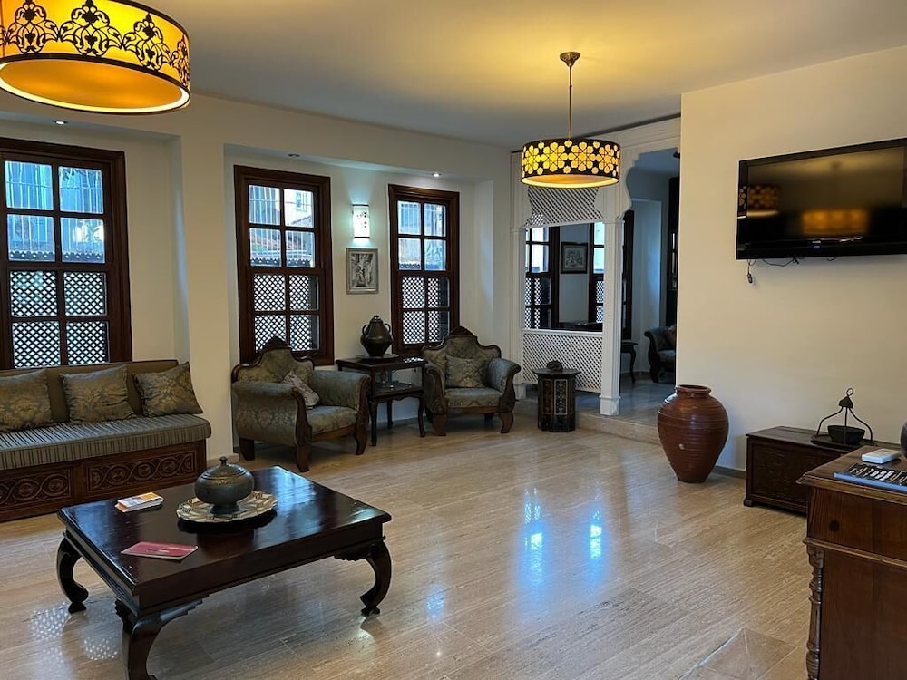 Argos Hotel - 4