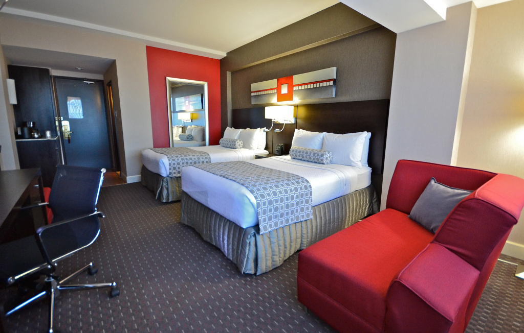 Armon Plaza Montreal Airport - 2