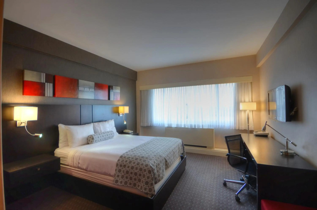 Armon Plaza Montreal Airport - 3