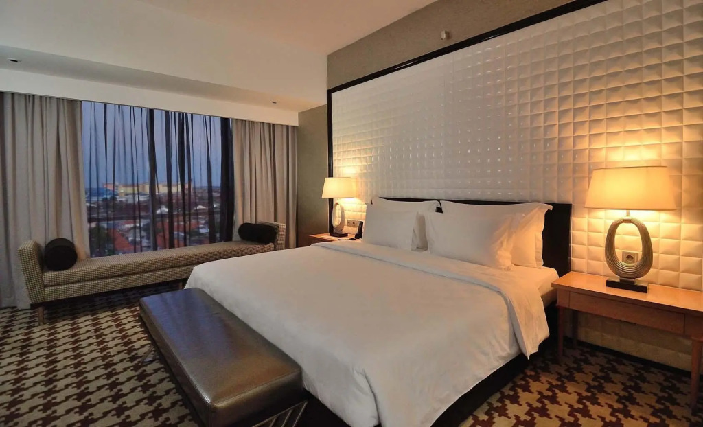 Artotel TS Suites Surabaya - 5
