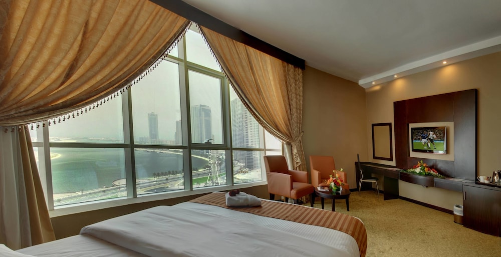 Aryana Hotel - 5