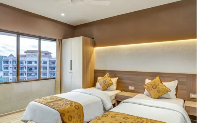 Ashok Deluxe Apartments - 3