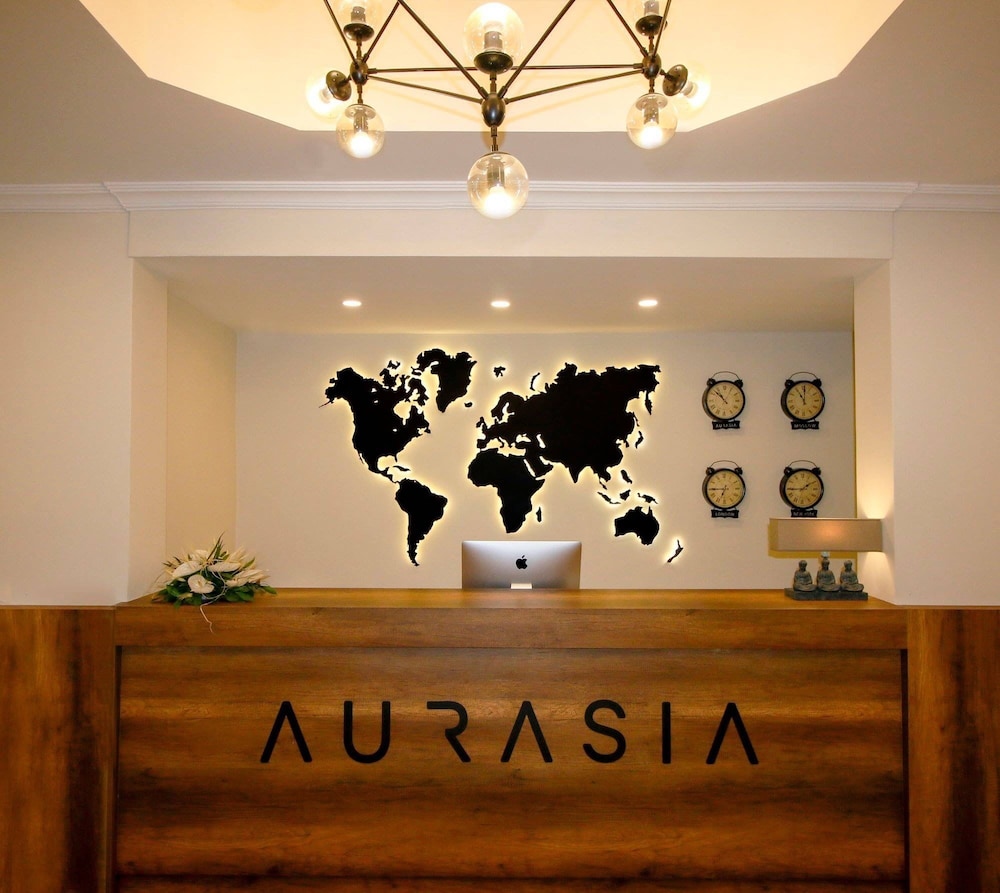 Aurasia Beach Hotel - 3
