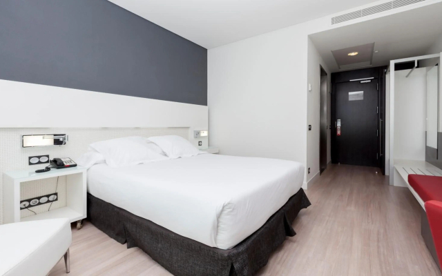 Aurasia Design Hotel - 4