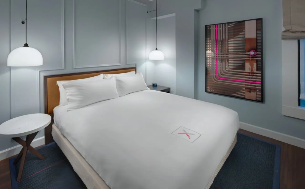 Axiom Hotel - 4