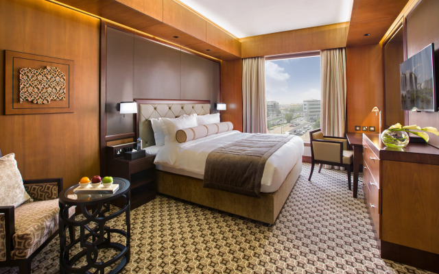 Ayla Grand Hotel - 3