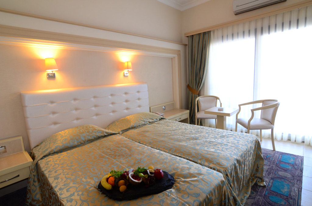 Azka Hotel - 3