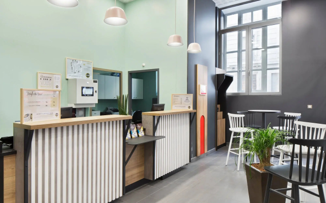 B&B HOTEL LYON Centre Perrache - 3