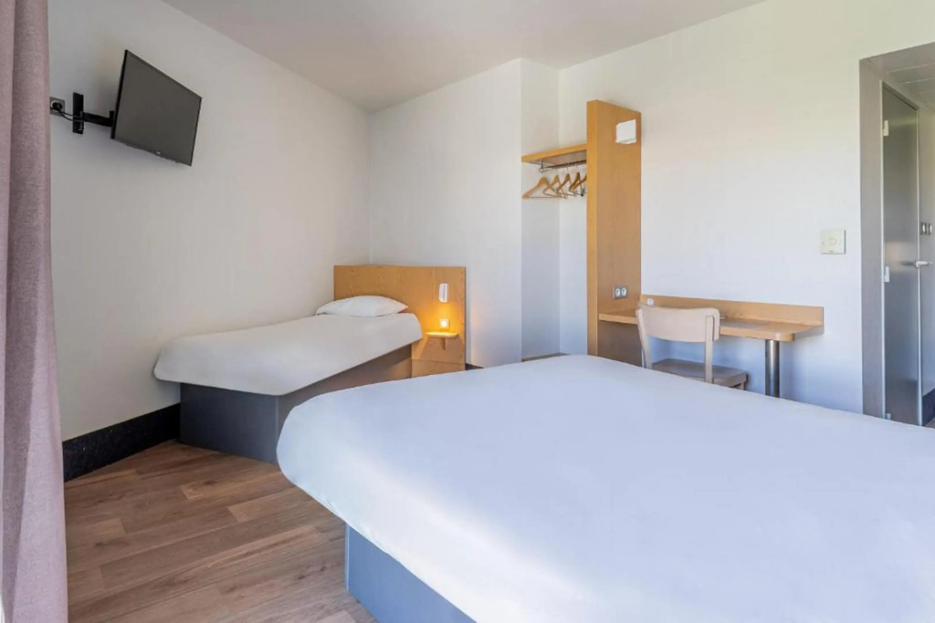 B&B HOTEL Marseille Euromed - 3