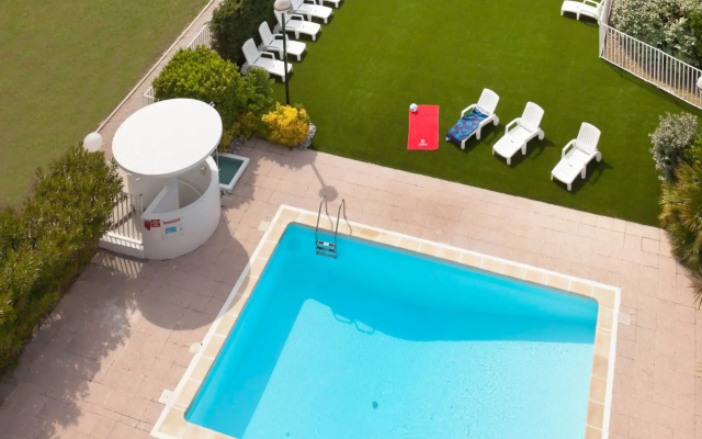 B&B Hotel Marseille Bonneveine - 3