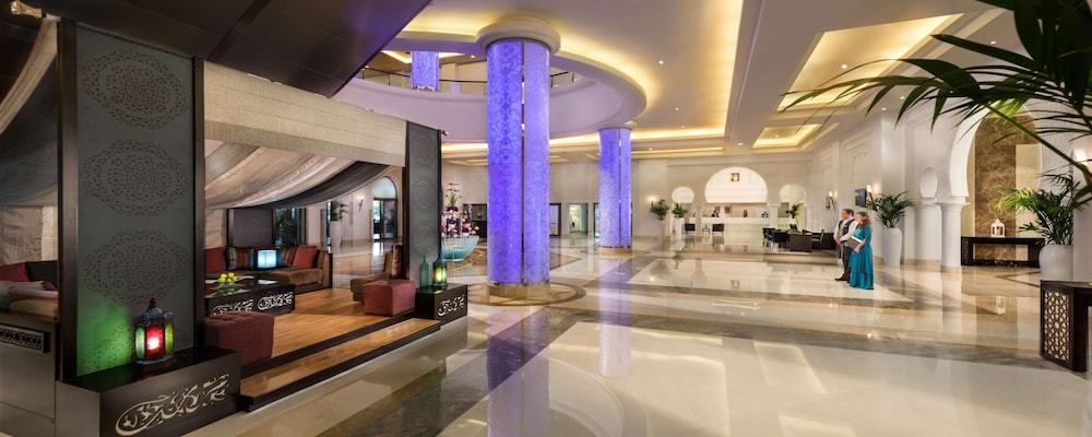 Bahi Ajman Palace Hotel - 3