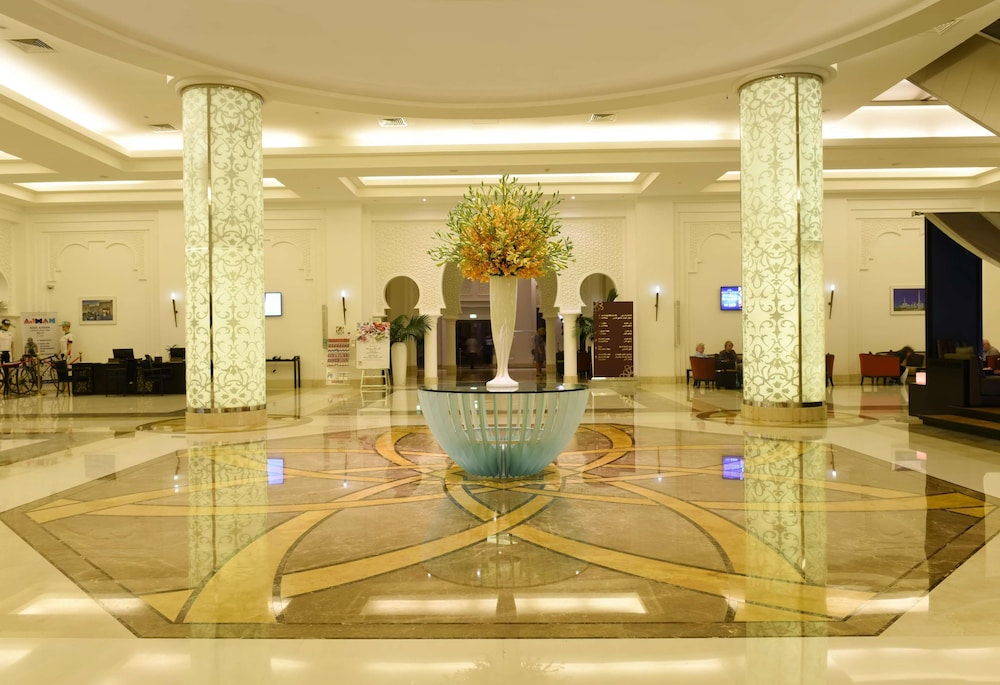 Bahi Ajman Palace Hotel - 4