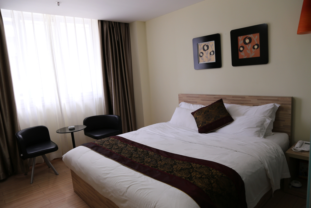 Baiyun City Hotel - 2