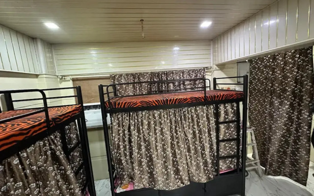 Balaji Dormitory In Andheri - 4