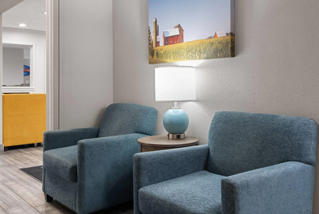 Baymont by Wyndham Davenport - 2