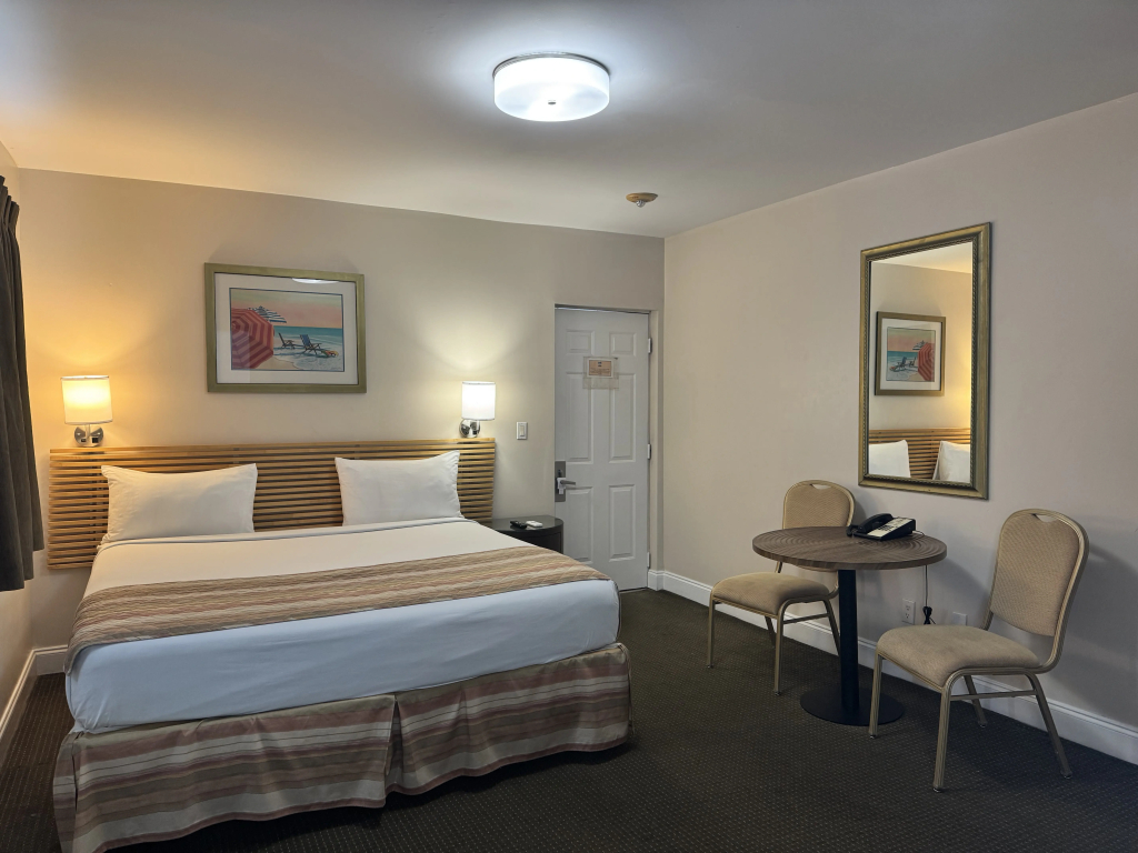 Beach Place Hotel - 2