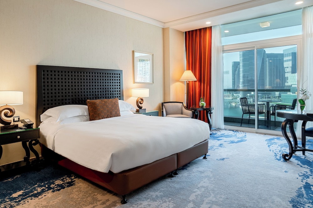 Beach Rotana - 3