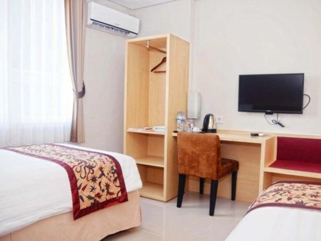Bekizaar Hotel Surabaya - 2