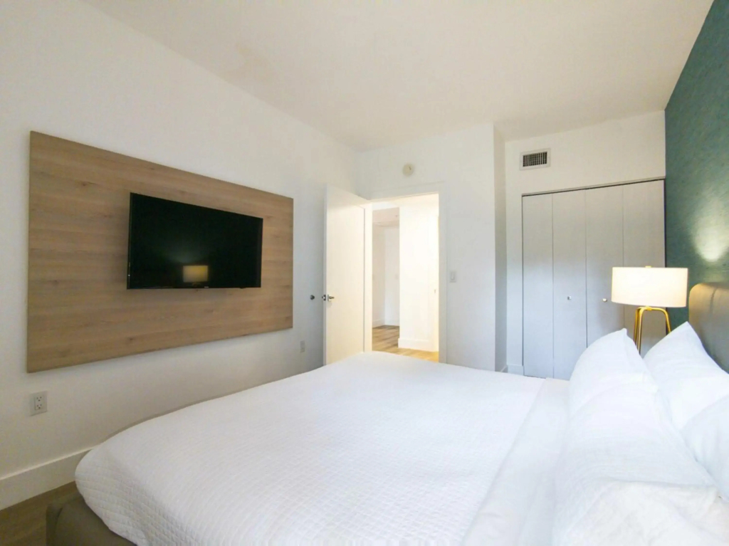 Bentley Hotel South Beach - 5
