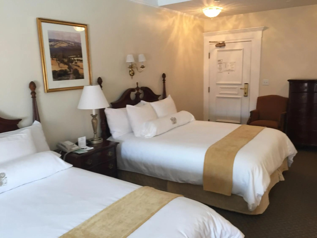 Beresford Arms Hotel - 3