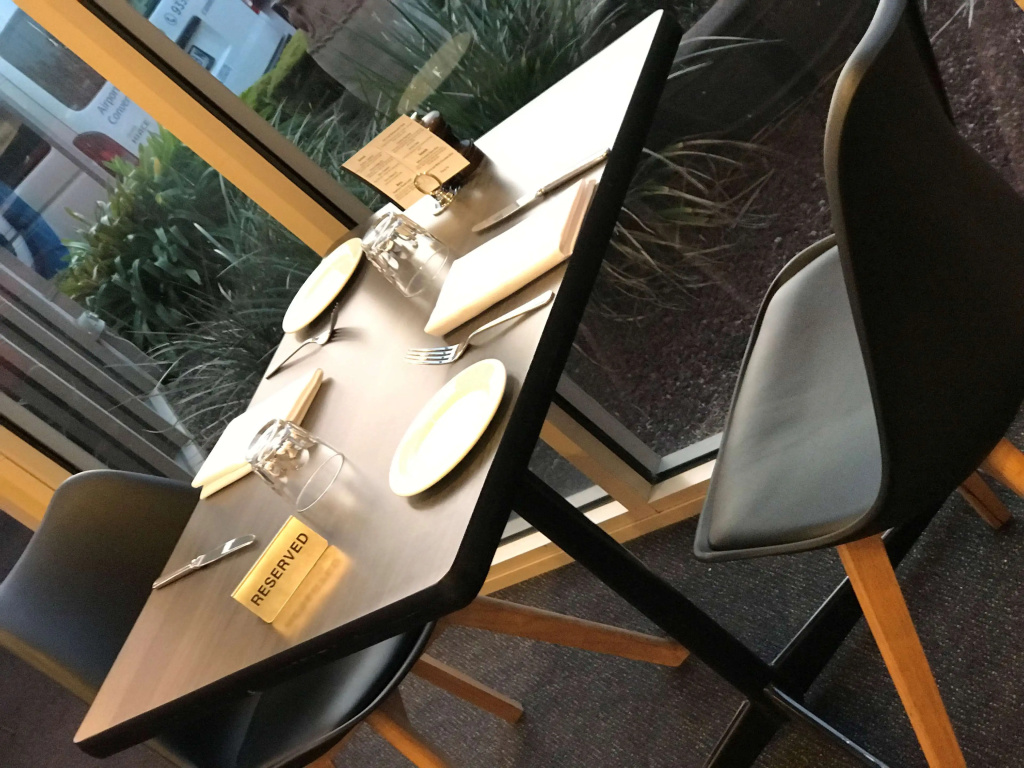 Best Western Airport Motel and Convention Centre - 3