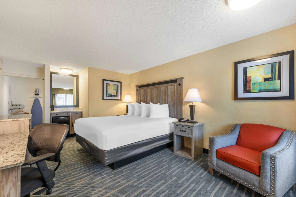 Best Western Americana Inn - 5